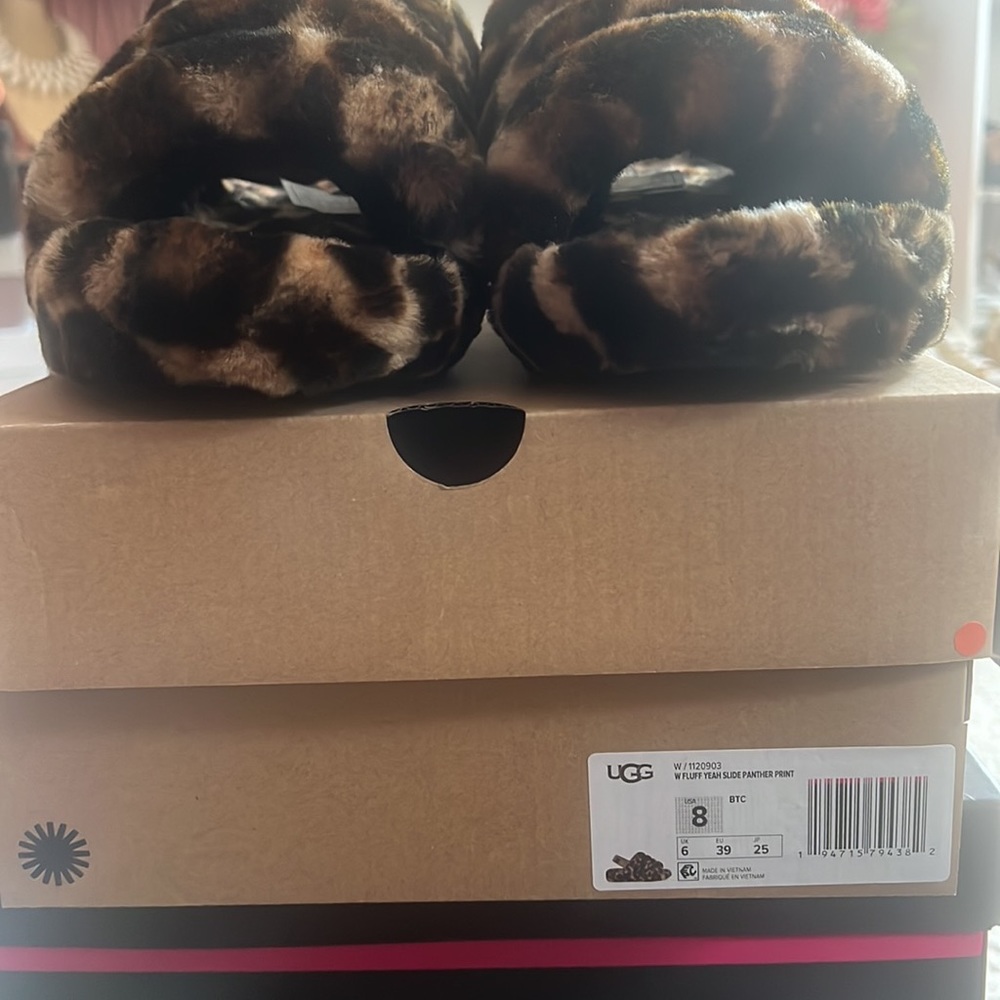 Authentic Fluff Yeah Slide Panther Print - Picture 2 of 4